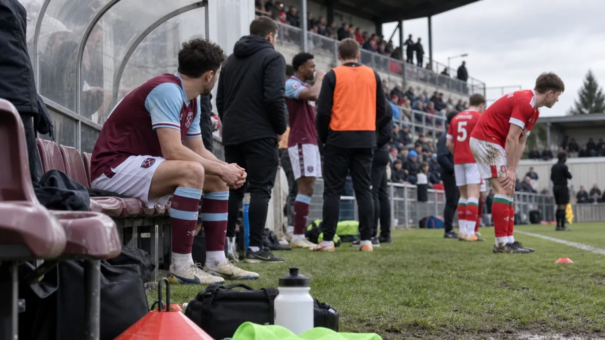 West Ham piti kärkipaikan murskavoitolla Wrexhamista