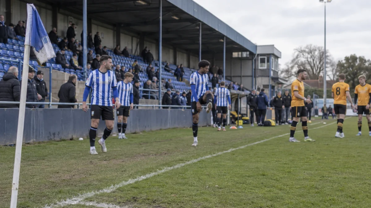 Nousukamppailu kuumenee kun Sheffield Wed isännöi Cambridgea