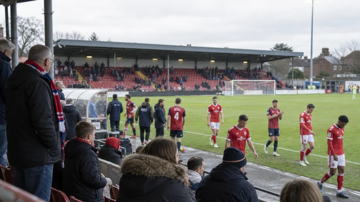 York City hengittää League Twon kärkiparin niskaan