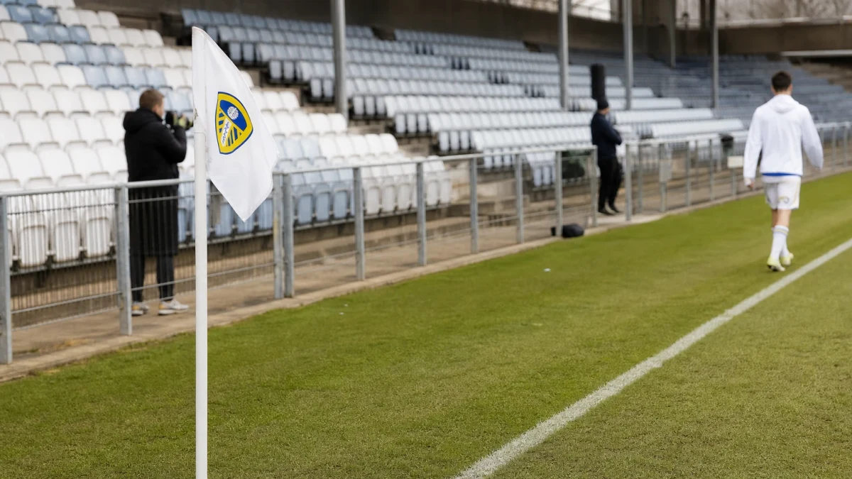 Leeds nousi kahden maalin takaa 4–2-voittoon Liverpoolista