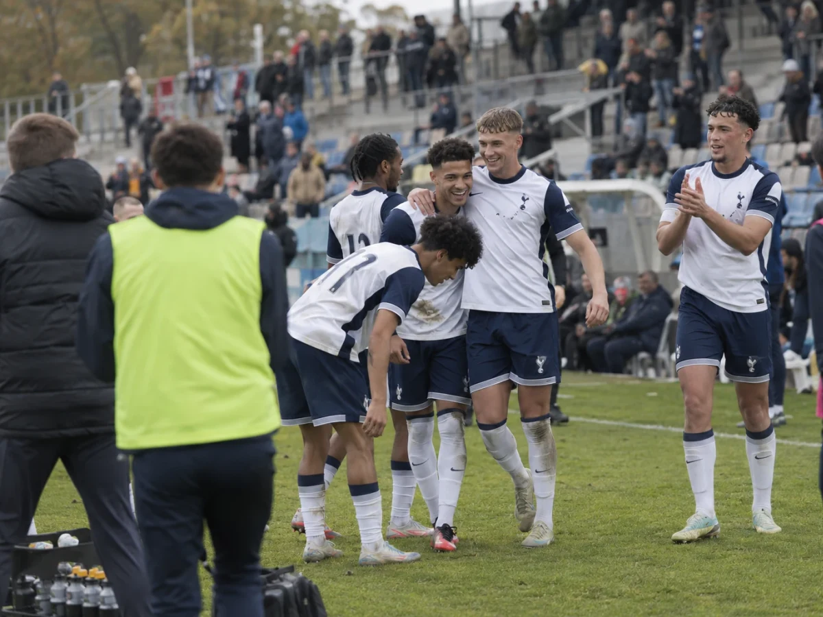 Bentancur kipparoi Uruguayn selvään voittoon Etelä-Koreasta