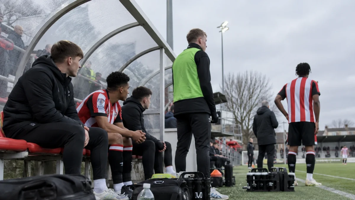 Schade teki kaksi maalia kun Brentford tasasi pisteet Bournemouthissa