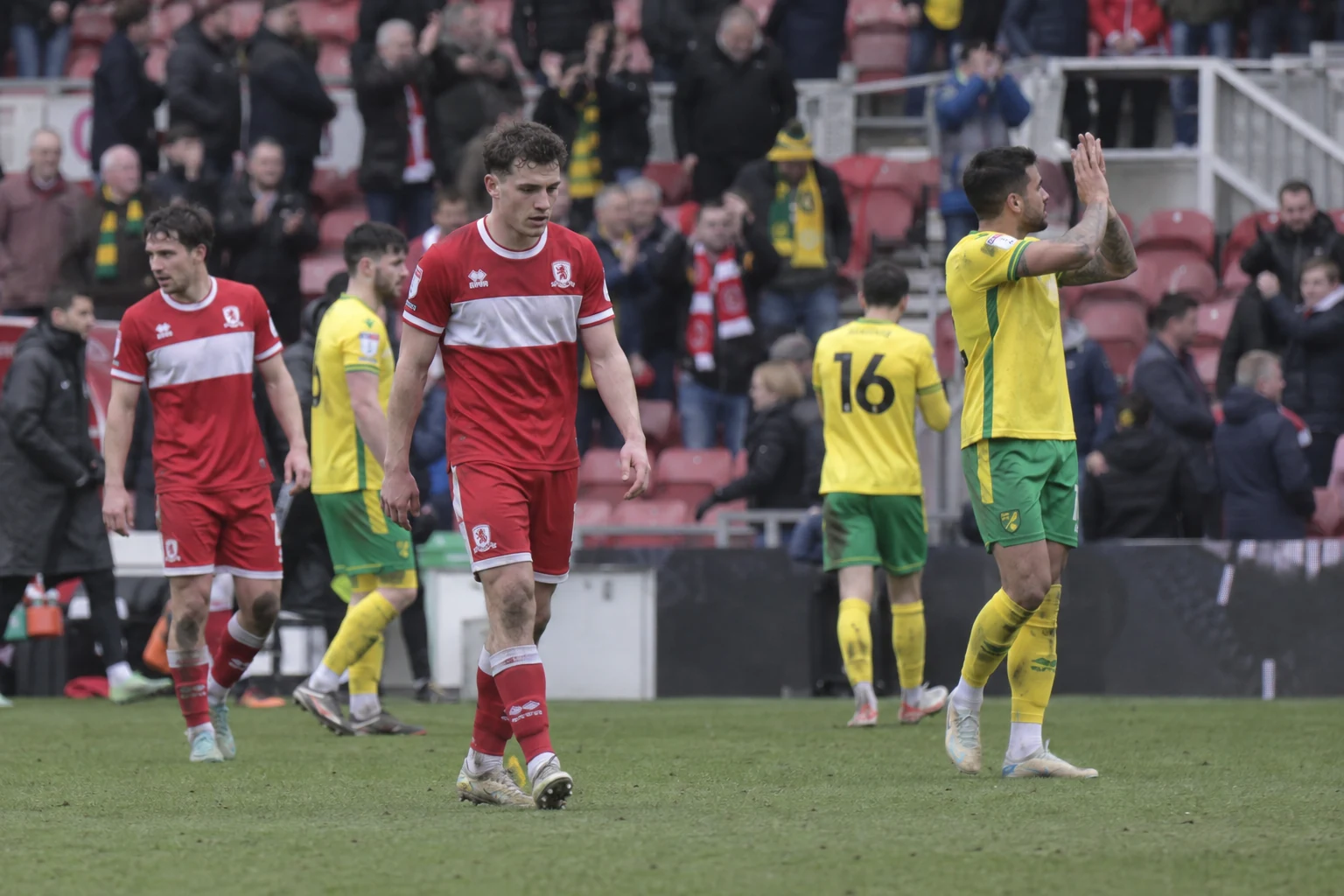 Middlesbrough voitti Norwichin seitsemän maalin ottelussa